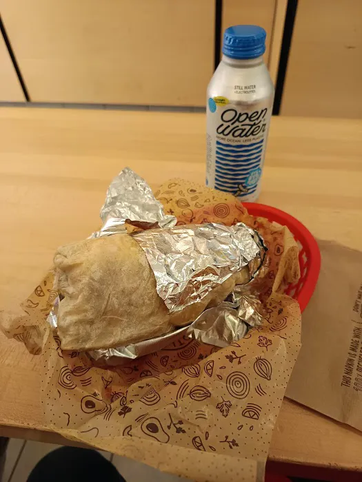 Chipotle Mexican Grill Picture 5