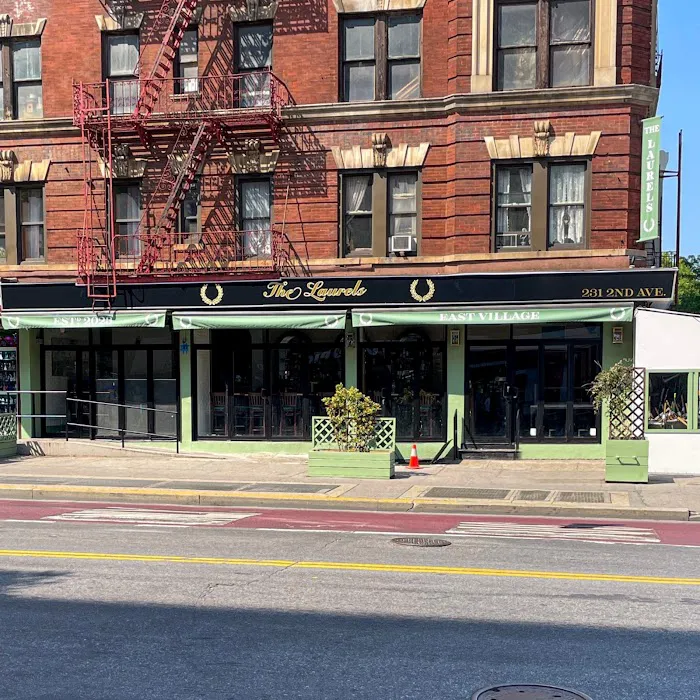 The Laurels Cafe and Bar Picture 5