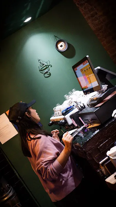 Upperz Cafe and Bar Picture 9