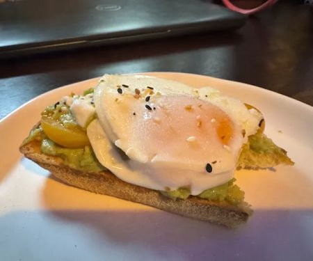 Upperz Cafe and Bar