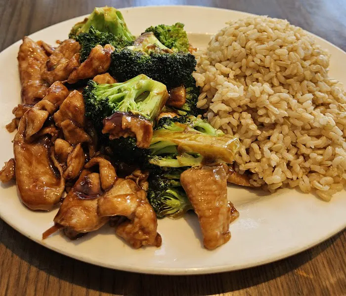 Mee Noodle Shop & Grill Picture 4