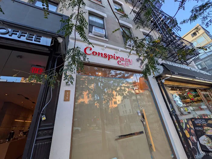 Conspiracy Cafe Picture 3