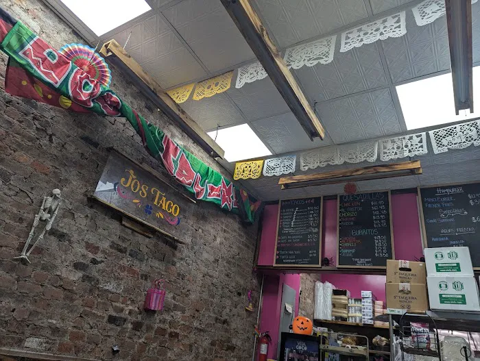 Jo's Taco Picture 5