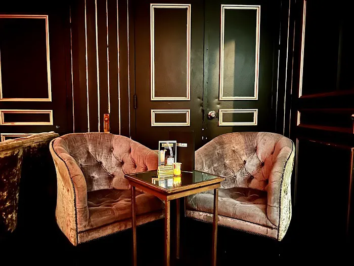 Raines Law Room Chelsea Picture 3