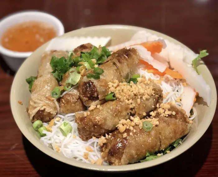 Pho Dragon Restaurant Picture 5