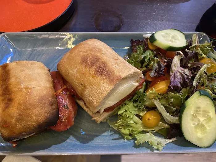 Tino's Artisan Pizza Co. Picture 9