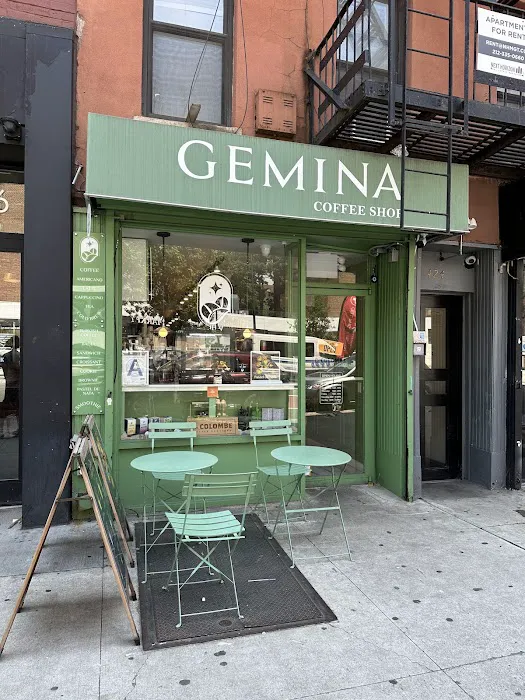 Gemina Coffee Shop Picture 2