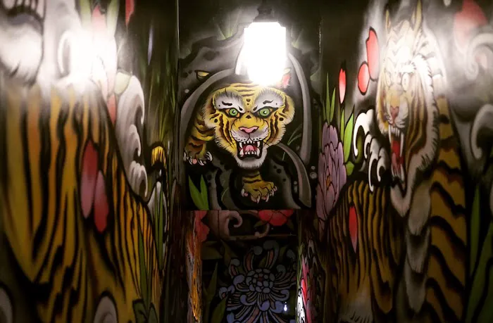 11 Tigers Picture 4