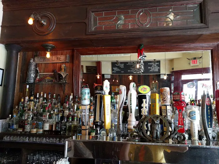 The Spotted Owl Tavern Picture 4