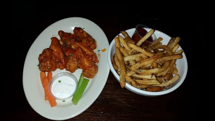 The Spotted Owl Tavern Picture 5