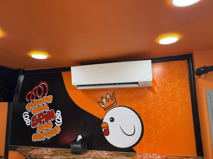 Yoyo Chicken ( 1th Ave ) Picture 1