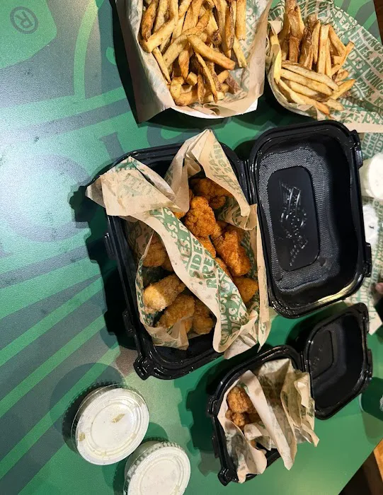 Wingstop Picture 9