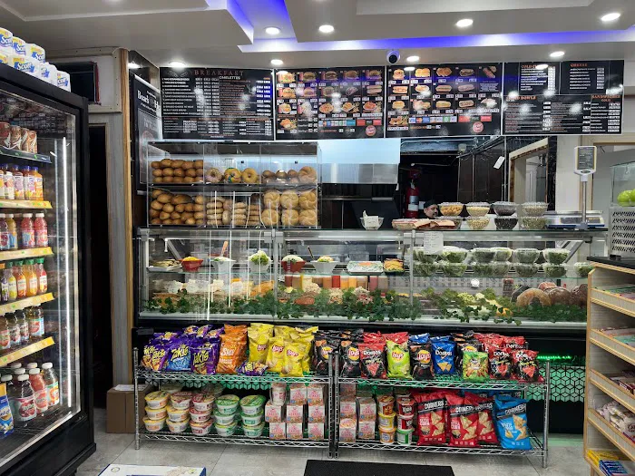 5 senses deli Picture 9