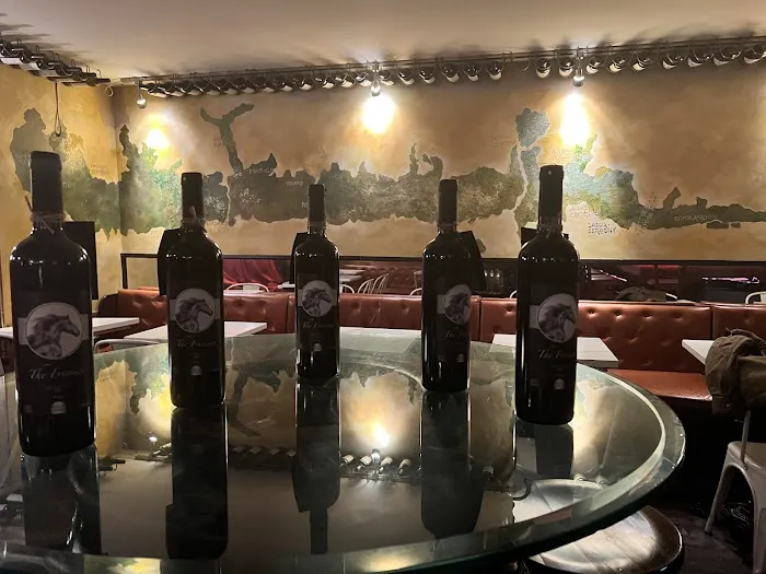 Pierre Loti Wine Bar Picture 8