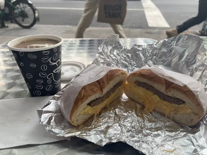 5 Seasons Deli Picture 5