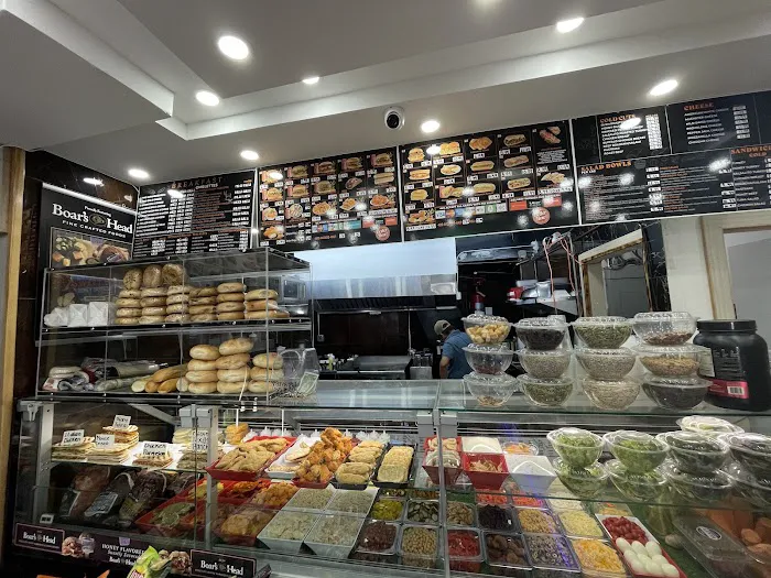 5 Seasons Deli Picture 2