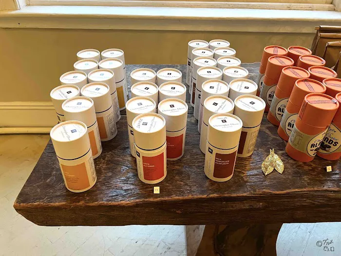 Cocoa Store Picture 5