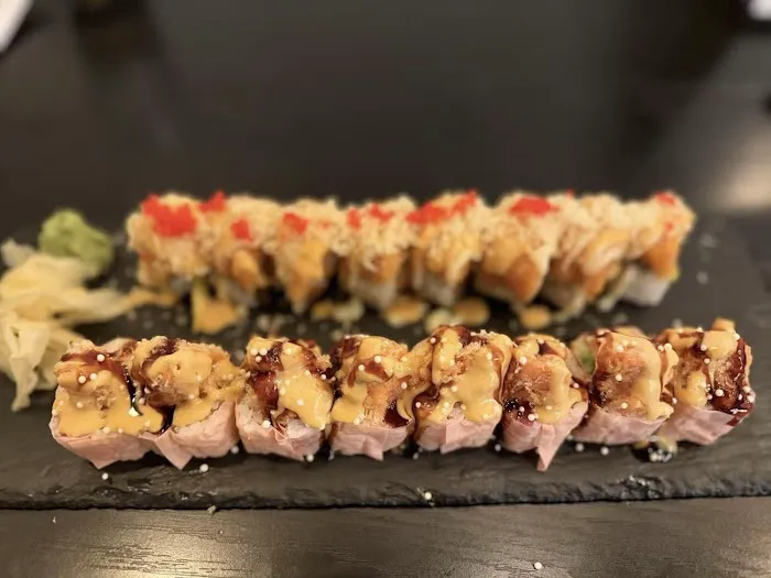MoMo Sushi Picture 6