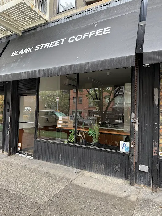 Blank Street Coffee Picture 1
