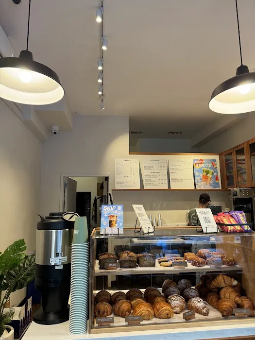 Blank Street Coffee Picture 2