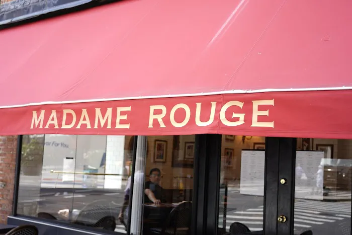 Madame Rouge Picture 7