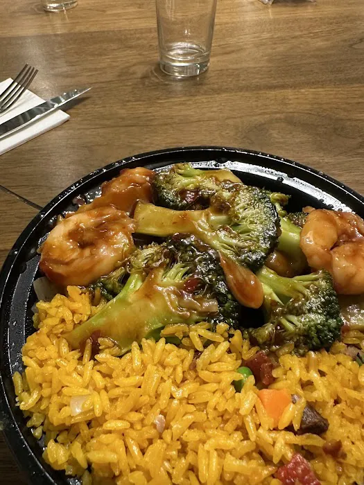 Chelsea Golden Wok Picture 5