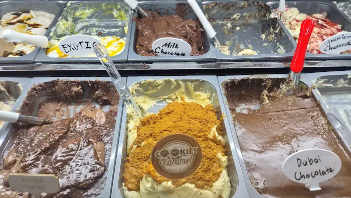 Gelatoville Italian Gelato Coffee & Bakery Picture 1