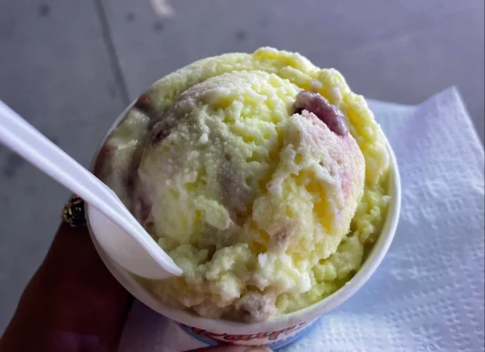 Ralph's Famous Italian Ices and Ice Cream Picture 9