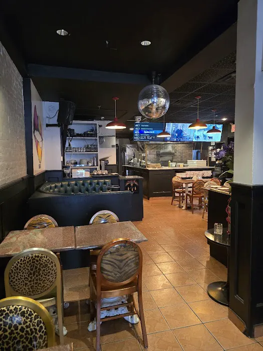Limelight ™ Original Famous Coal Fired Brick Oven Pizzeria NYC Picture 1