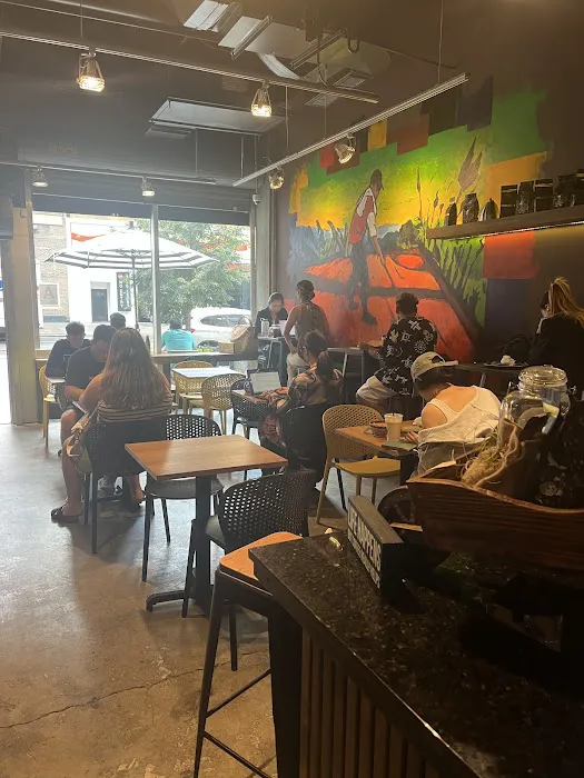 Cafe by the Girls Colombian Coffee Picture 2