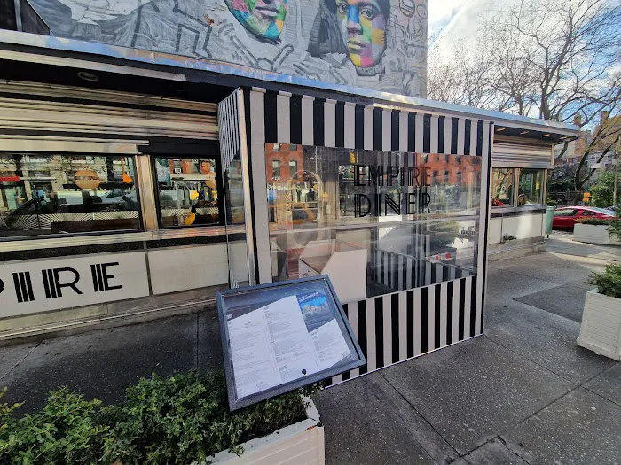 Empire Diner Picture 6