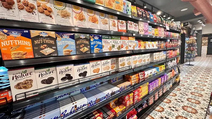 Nature Valley Market /Deli Picture 10
