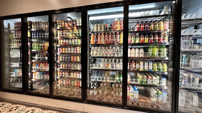 Nature Valley Market /Deli Picture 9