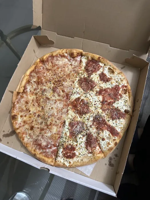 10th Avenue Pizza & Cafe Picture 10