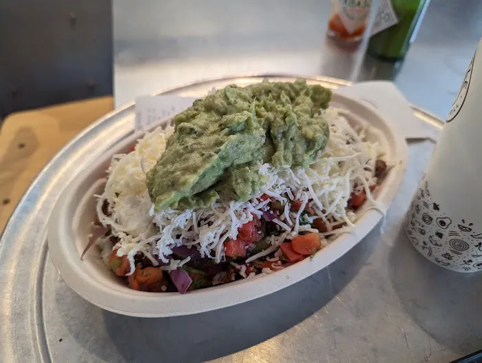 Chipotle Mexican Grill Picture 6