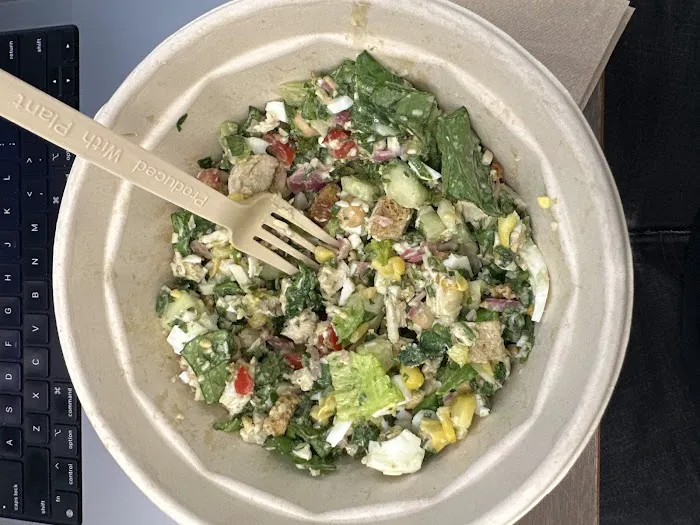 Chopt Creative Salad Co. Picture 5