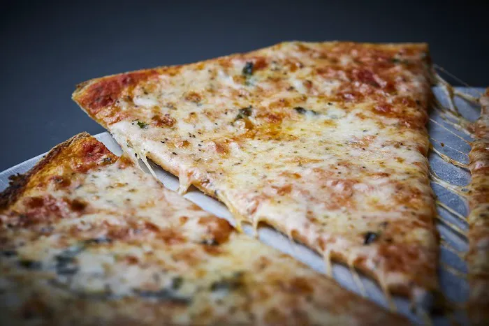 Posto NYC Thin Crust Pizza Picture 7