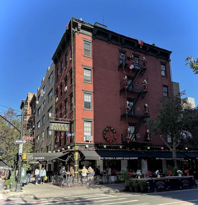 New York's Oldest Original Bar Picture 1