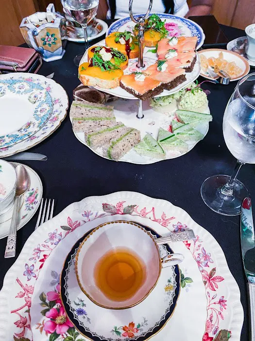 Lady Mendl's Tea Salon Picture 5