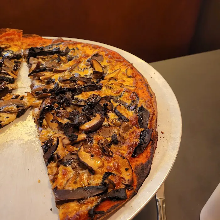 Tappo NYC Thin Crust Pizza Picture 4