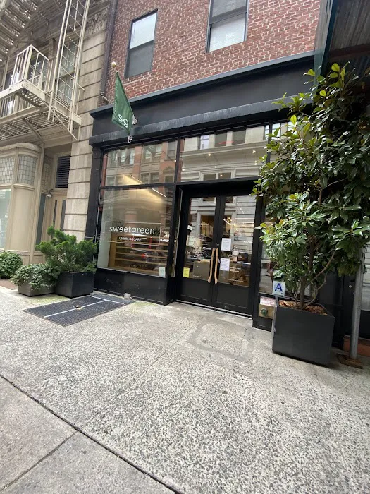 sweetgreen Picture 2