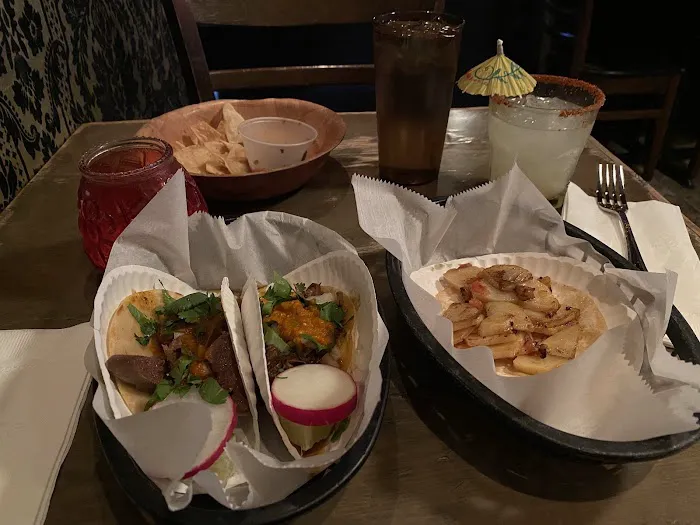 Taqueria Gramercy Picture 7