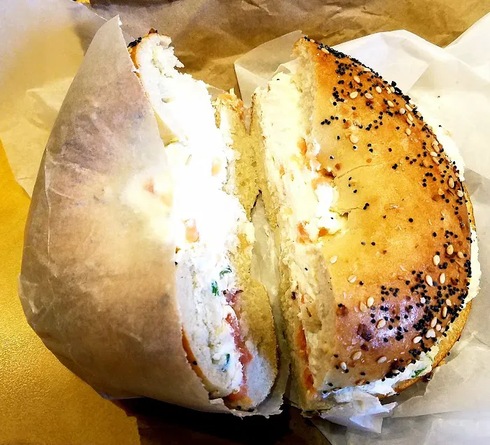 Gotta Getta Bagel Picture 6