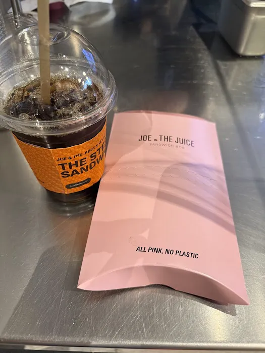 JOE & THE JUICE Picture 2