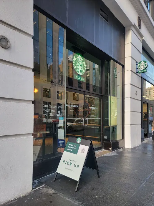 Starbucks Picture 4