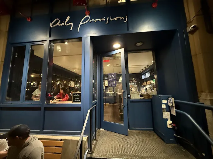 Daily Provisions - Union Square Picture 5