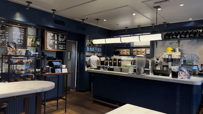 Daily Provisions - Union Square Picture 6