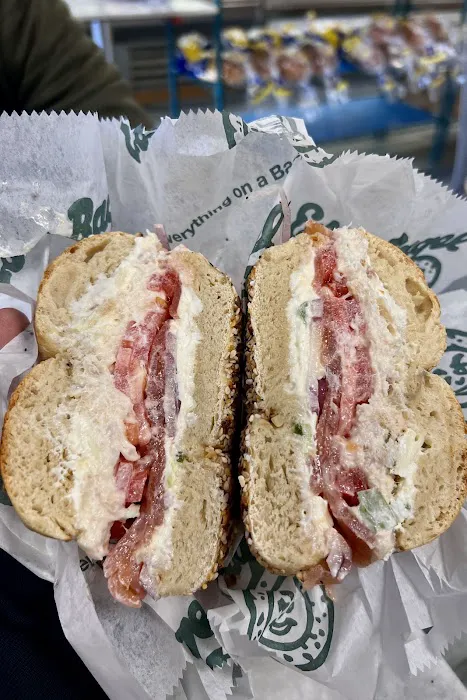 Ess-a-Bagel Picture 3