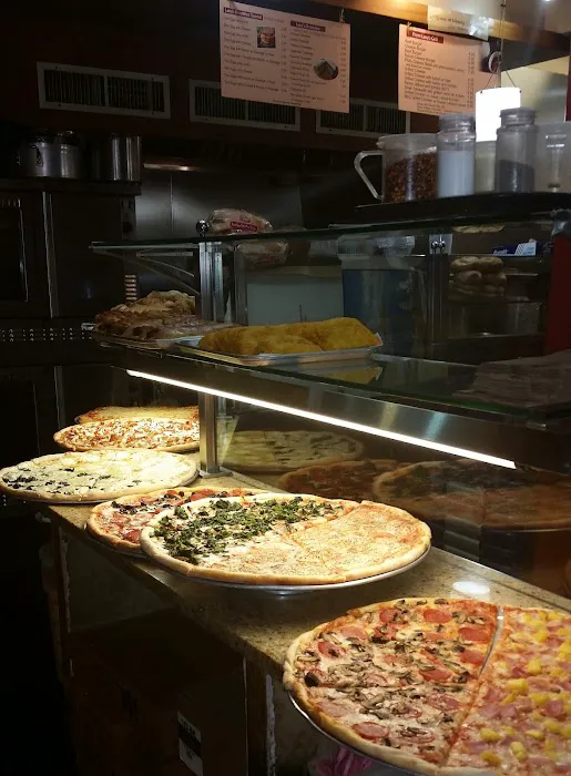 Lenz's Delicatessen Picture 3