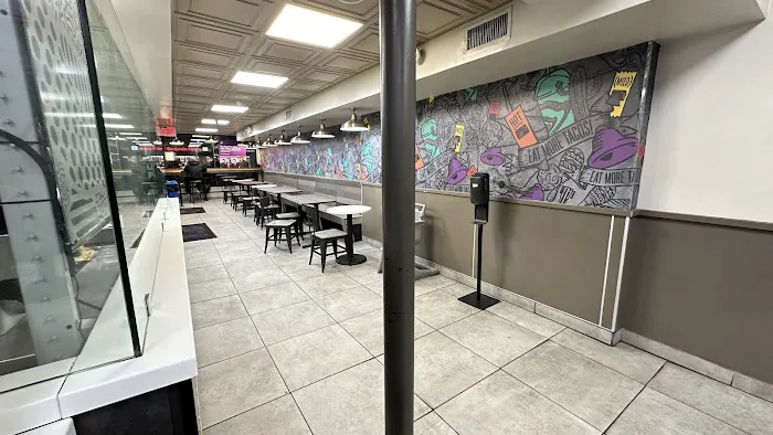 Taco Bell Picture 2